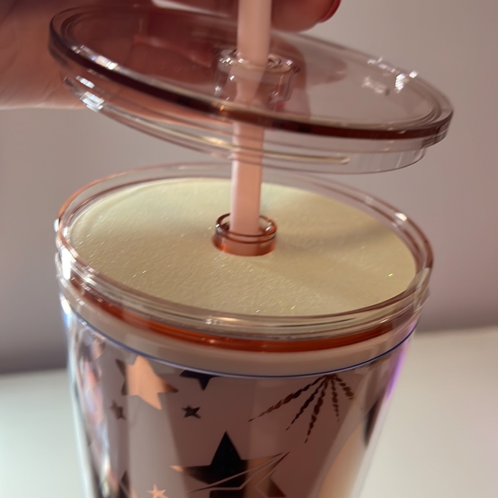Starbucks Decorate Your own Refillable Lid - Picture 6 of 7